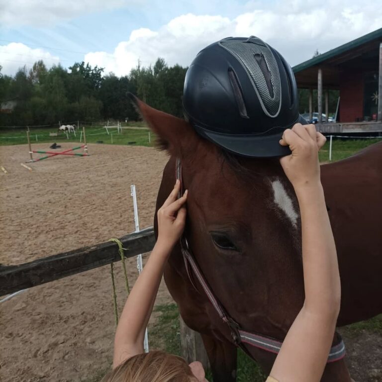 550481134 18018654431765431 3672125208797250790 n 768x768